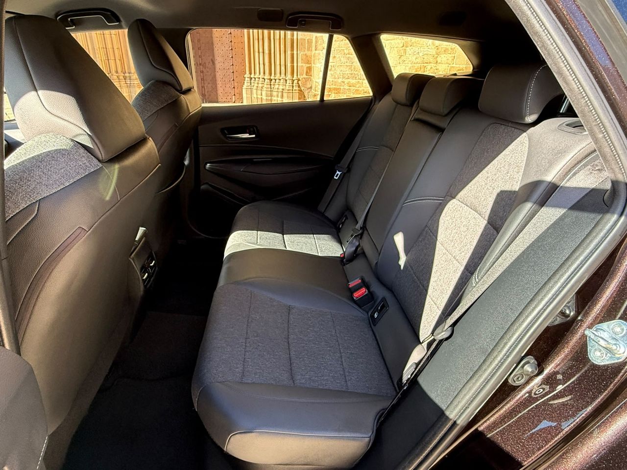 Toyota Corolla Touring Sports 125H Style 2021 de segunda mano en Barcelona