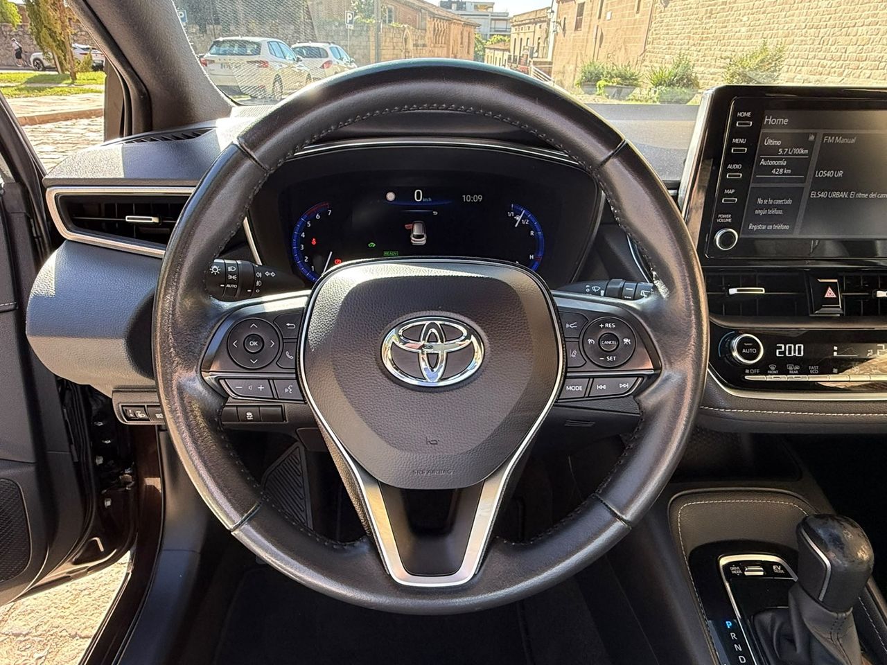 Toyota Corolla Touring Sports 125H Style 2021 de segunda mano en Barcelona