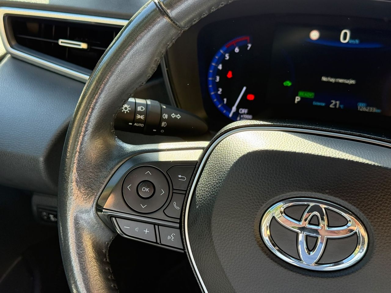 Toyota Corolla Touring Sports 125H Style 2021 de segunda mano en Barcelona