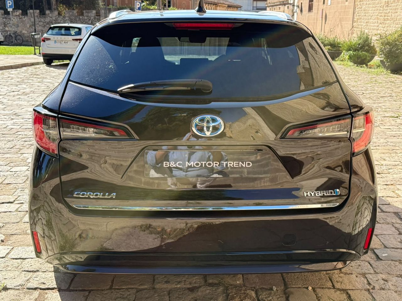 Toyota Corolla Touring Sports 125H Style 2021 de segunda mano en Barcelona