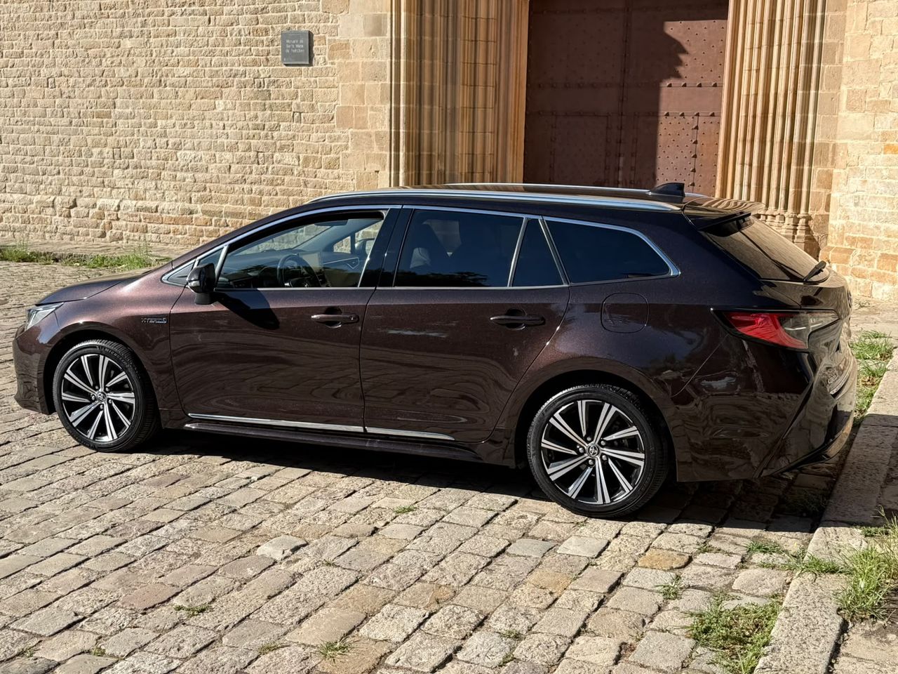 Toyota Corolla Touring Sports 125H Style 2021 de segunda mano en Barcelona