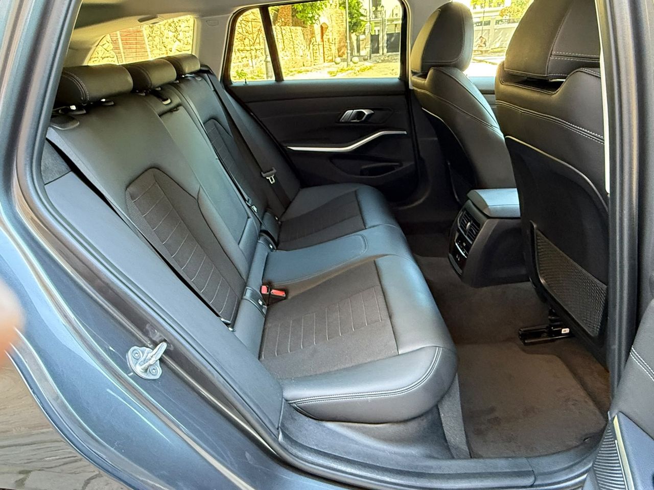 BMW Serie 3 320d Touring 2022 de segunda mano en Barcelona