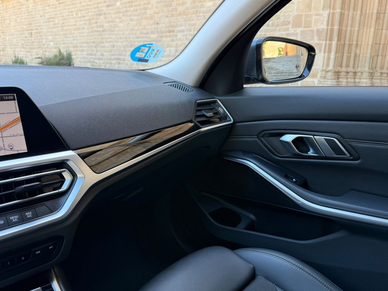 BMW Serie 3 320d Touring 2022 de segunda mano en Barcelona