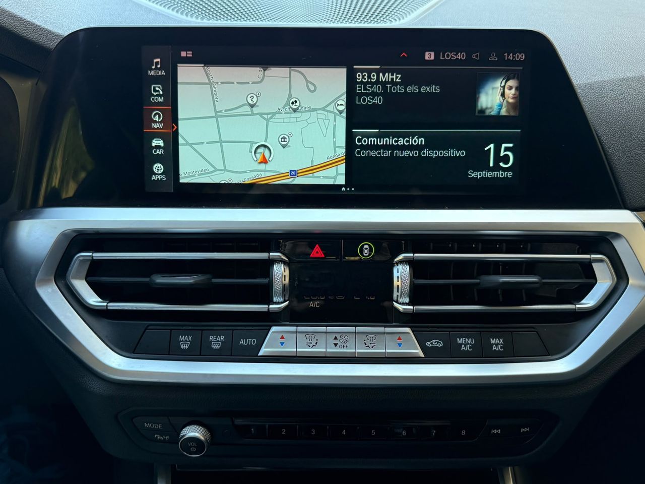 BMW Serie 3 320d Touring 2022 de segunda mano en Barcelona
