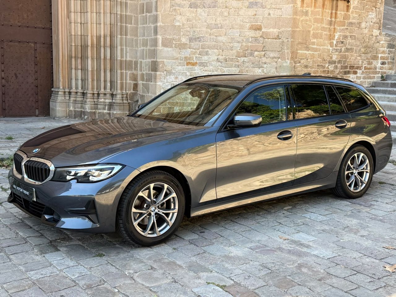 BMW Serie 3 320d Touring 2022 de segunda mano en Barcelona