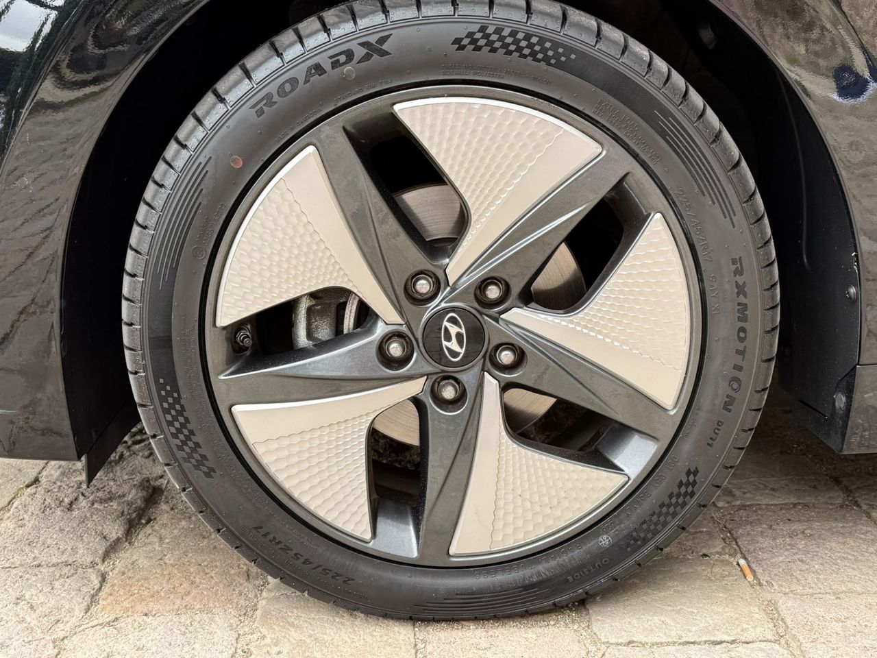 Hyundai IONIQ Híbrido 1.6 GDI 104 kW 2022 de segunda mano en Barcelona