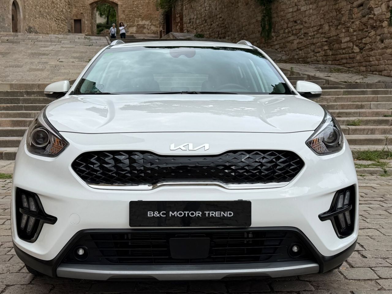 Kia Niro 1.6 GDi HEV 141 CV Drive 2022 de segunda mano en Barcelona