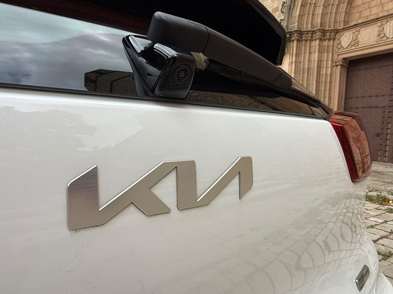 Kia Niro 1.6 GDi HEV 141 CV Drive 2022 de segunda mano en Barcelona
