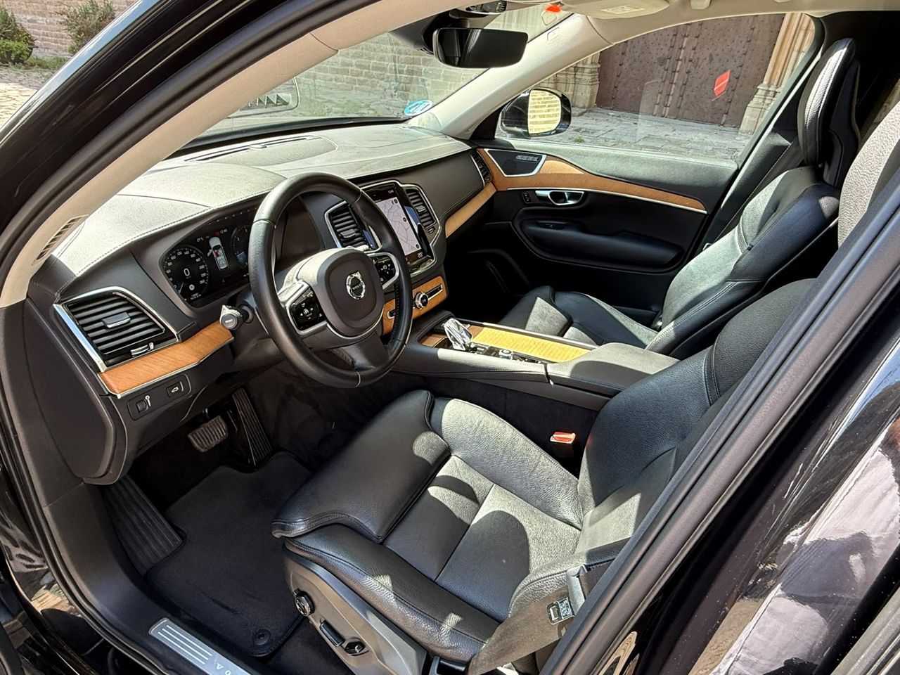 Volvo XC90 B5 Diesel Inscription AWD 2021 de segunda mano en Barcelona