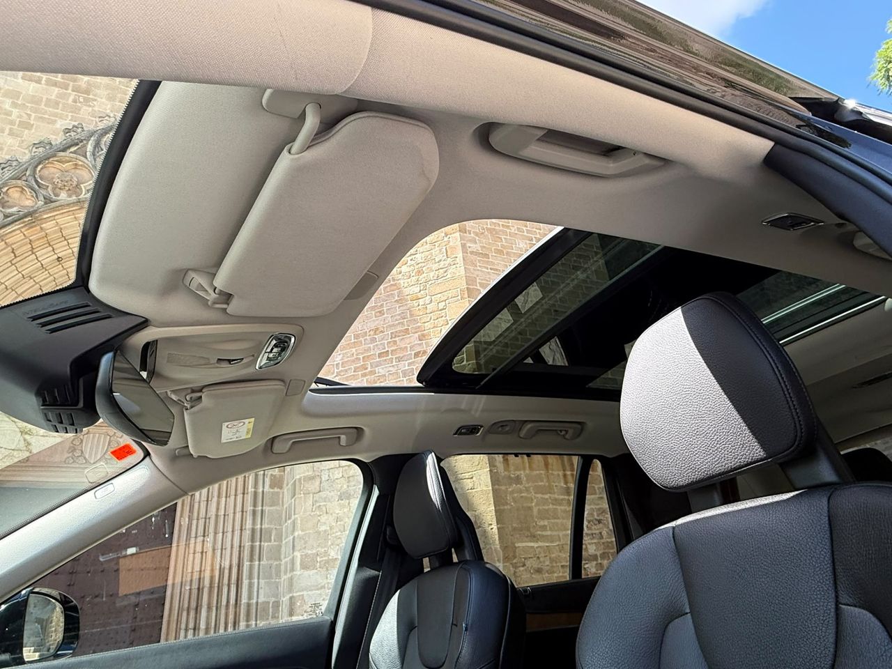 Volvo XC90 B5 Diesel Inscription AWD 2021 de segunda mano en Barcelona