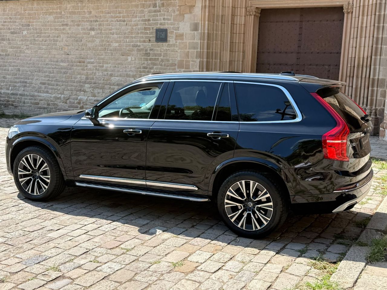 Volvo XC90 B5 Diesel Inscription AWD 2021 de segunda mano en Barcelona