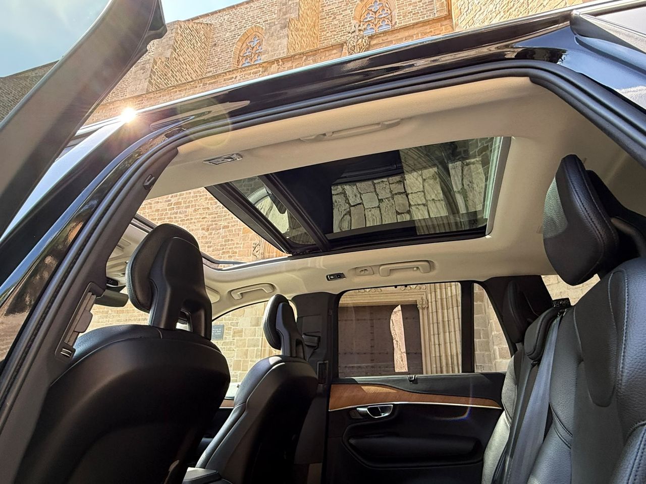 Volvo XC90 B5 Diesel Inscription AWD 2021 de segunda mano en Barcelona
