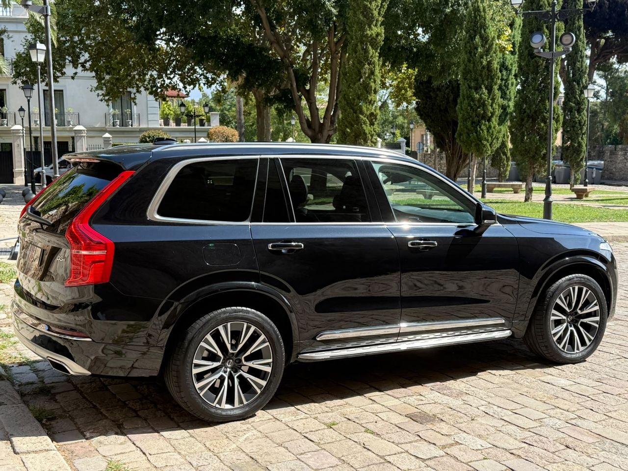 Volvo XC90 B5 Diesel Inscription AWD 2021 de segunda mano en Barcelona