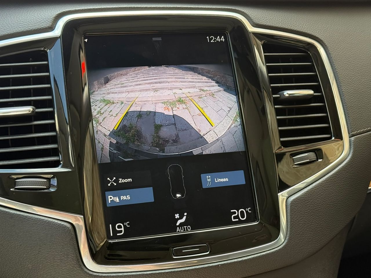 Volvo XC90 B5 Diesel Inscription AWD 2021 de segunda mano en Barcelona