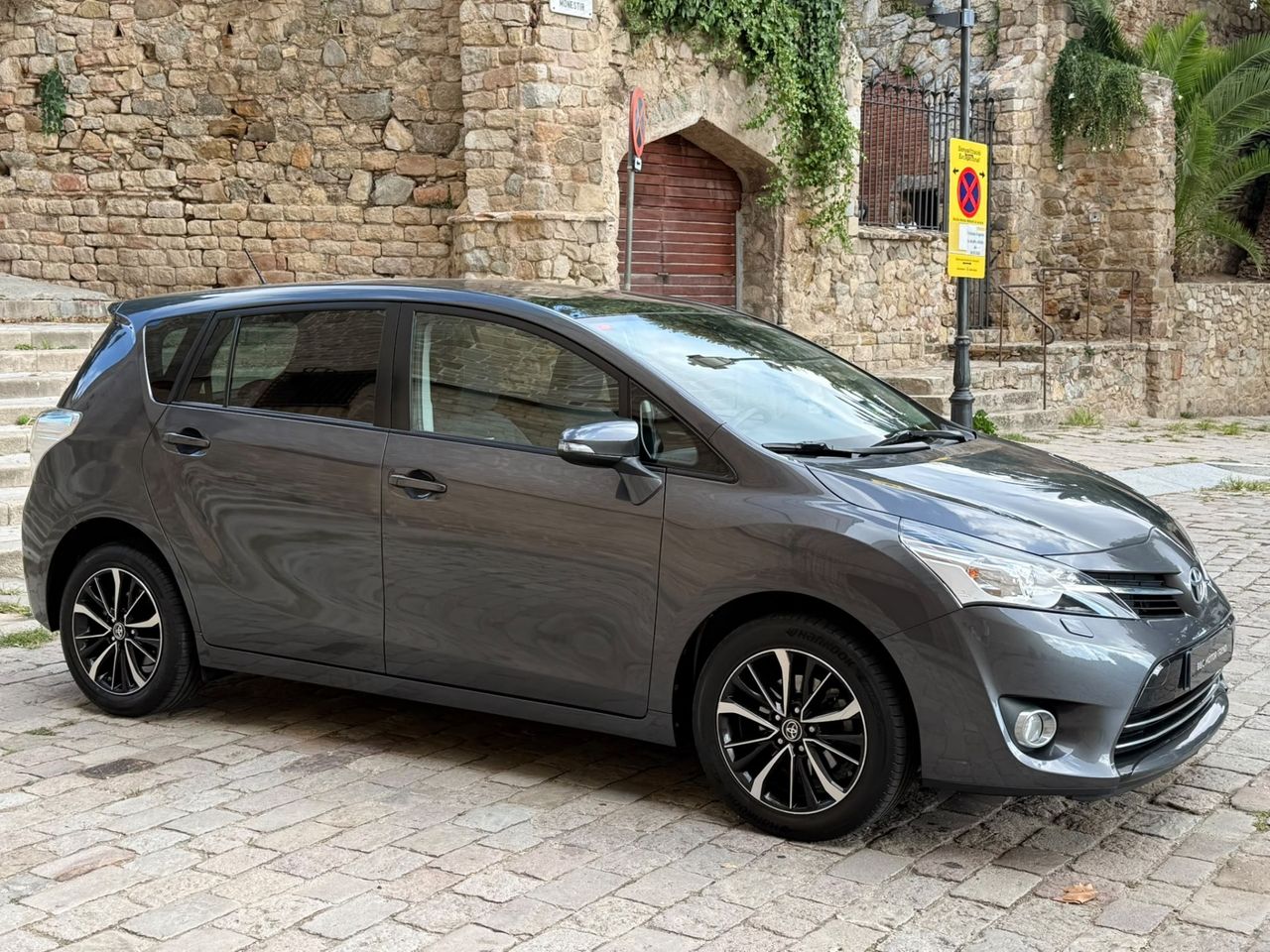 Toyota Verso 130 Advance 7 plazas 2017 de segunda mano en Barcelona
