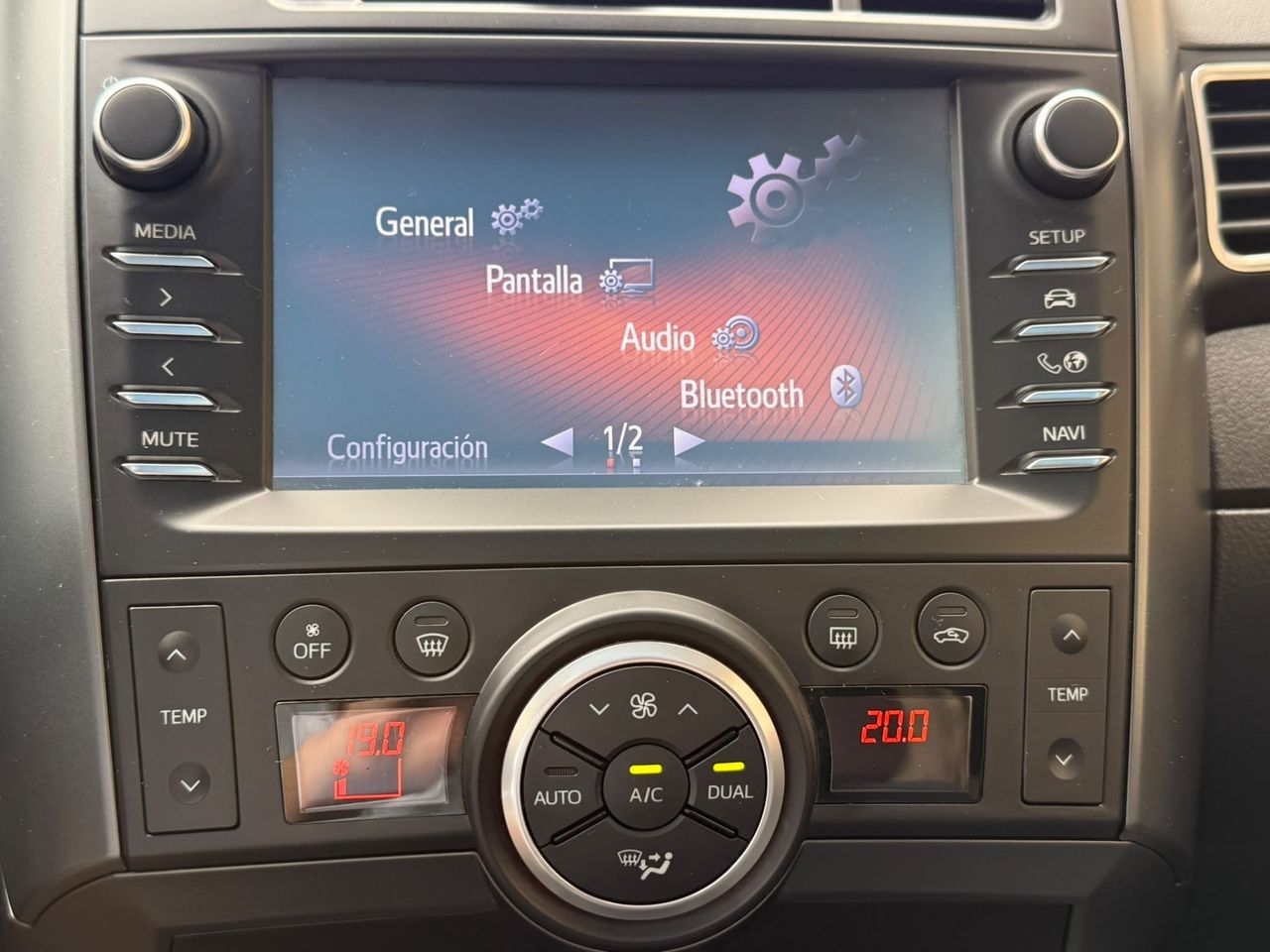 Toyota Verso 130 Advance 7 plazas 2017 de segunda mano en Barcelona