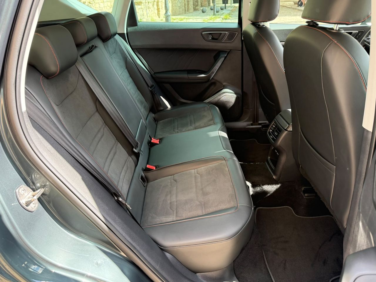 Seat Ateca 2.0 TDI 110 KW 2022 de segunda mano en Barcelona