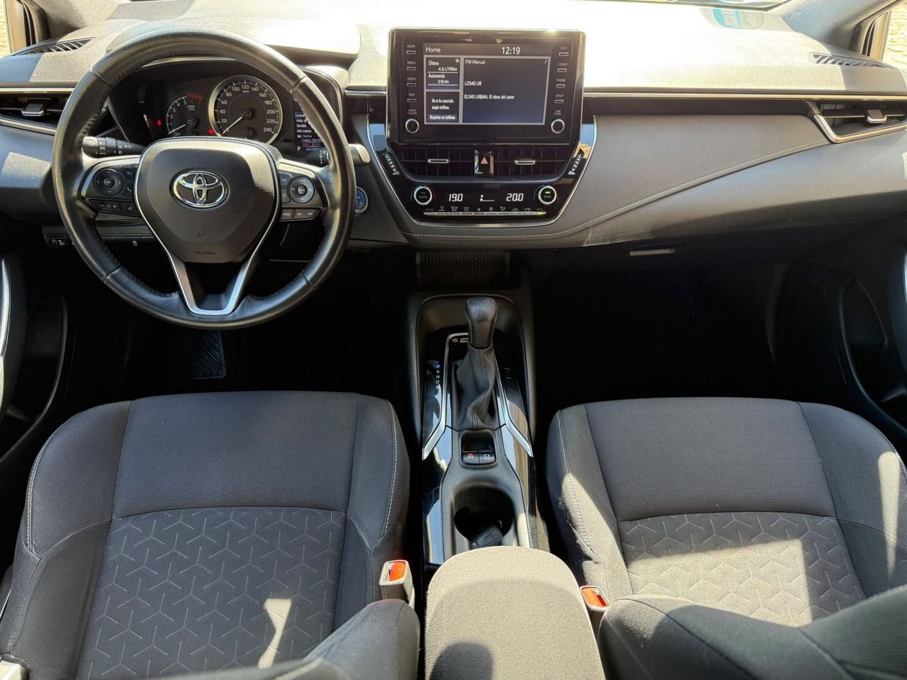 Toyota Corolla Touring Sports 125H Business 2021 de segunda mano en Barcelona