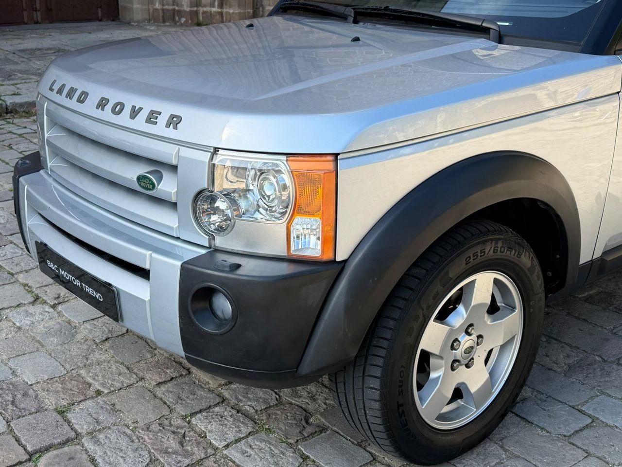 Land-Rover Discovery 3 TDV6 2.7 SE CommandShift 2006 de segunda mano en Barcelona