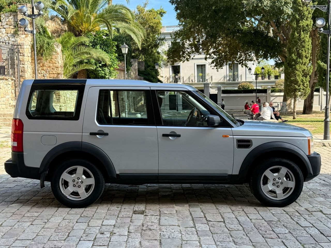 Land-Rover Discovery 3 TDV6 2.7 SE CommandShift 2006 de segunda mano en Barcelona