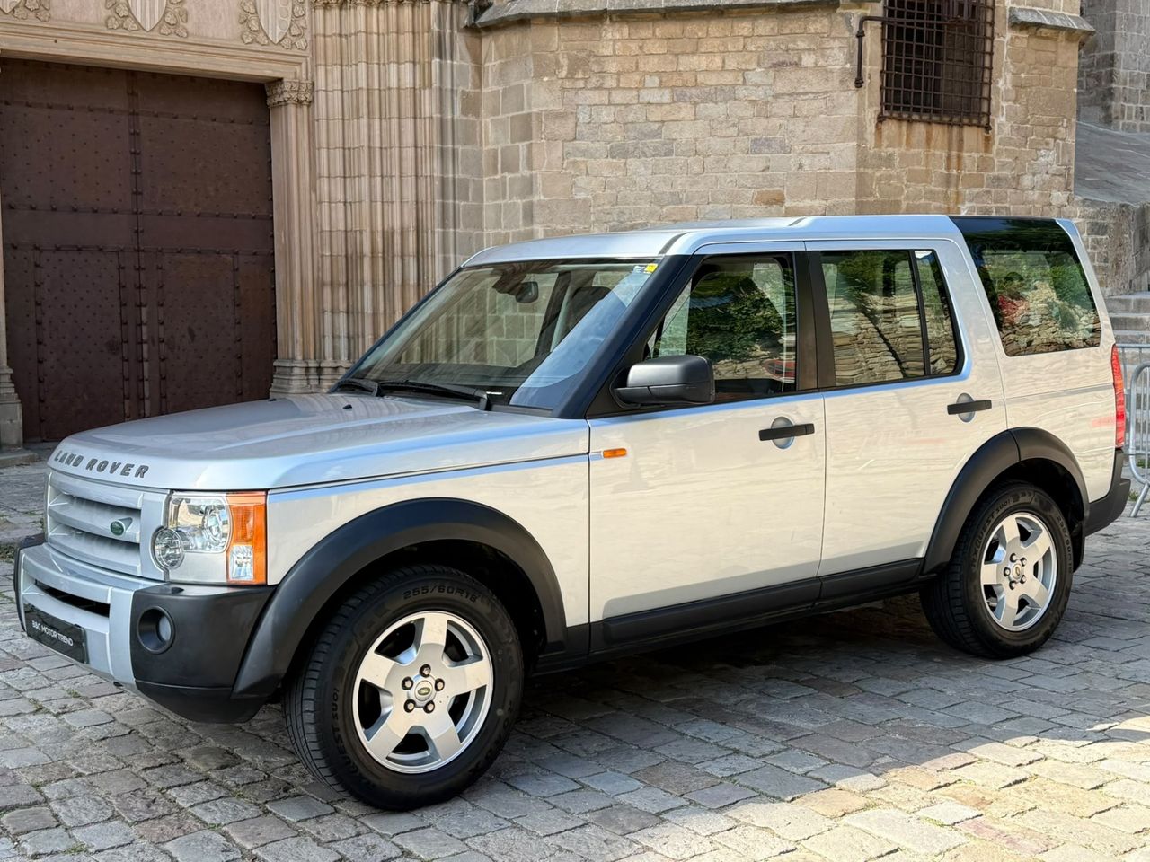 Land-Rover Discovery 3 TDV6 2.7 SE CommandShift 2006 de segunda mano en Barcelona