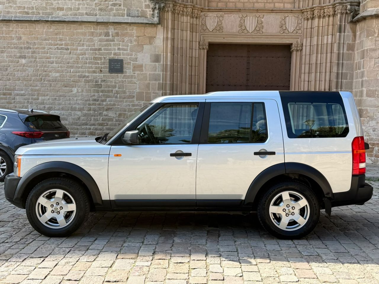 Land-Rover Discovery 3 TDV6 2.7 SE CommandShift 2006 de segunda mano en Barcelona