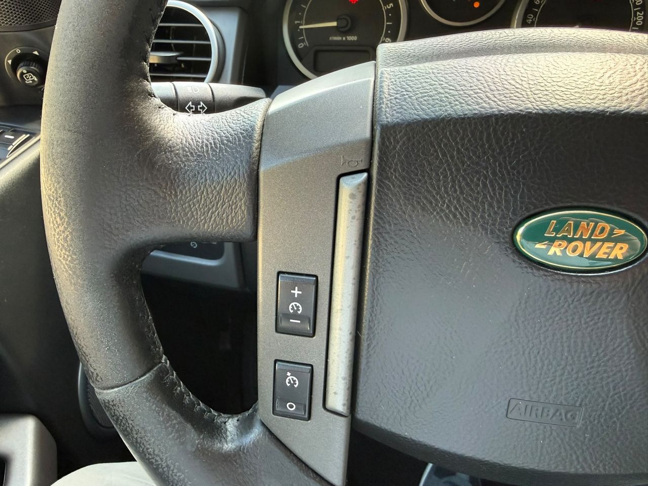 Land-Rover Discovery 3 TDV6 2.7 SE CommandShift 2006 de segunda mano en Barcelona