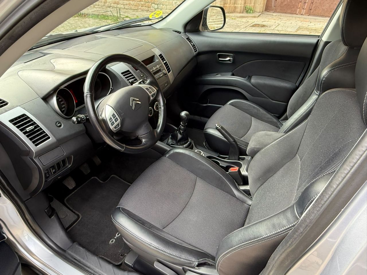 Citroën C-Crosser 2.2 HDi 160 FAP Exclusive 2008 de segunda mano en Barcelona