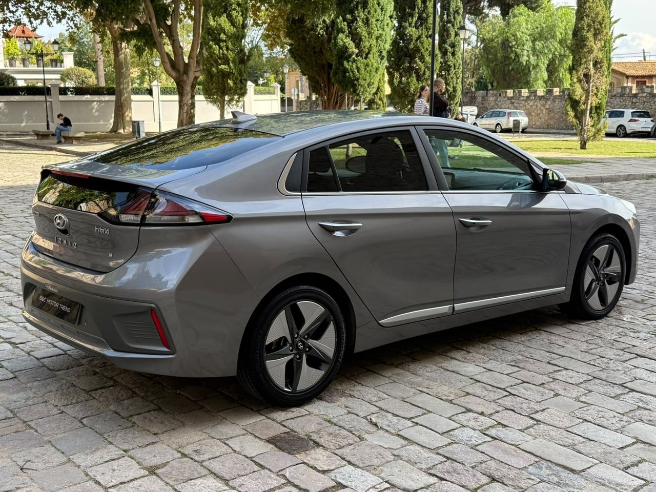 Hyundai IONIQ Híbrido 1.6 GDI 104 kW 2022 de segunda mano en Barcelona