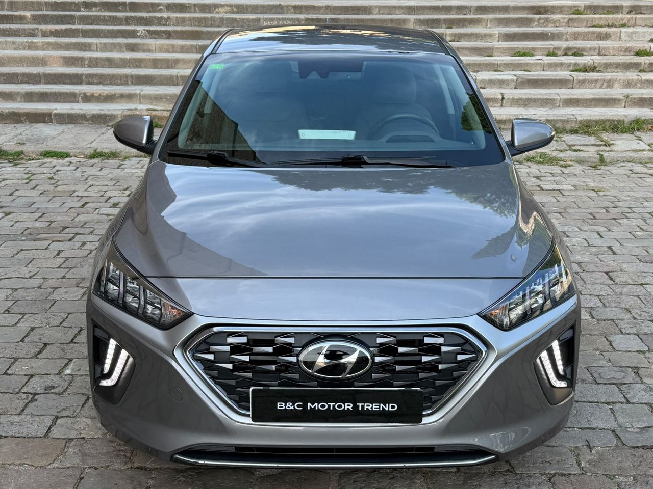 Hyundai IONIQ Híbrido 1.6 GDI 104 kW 2022 de segunda mano en Barcelona