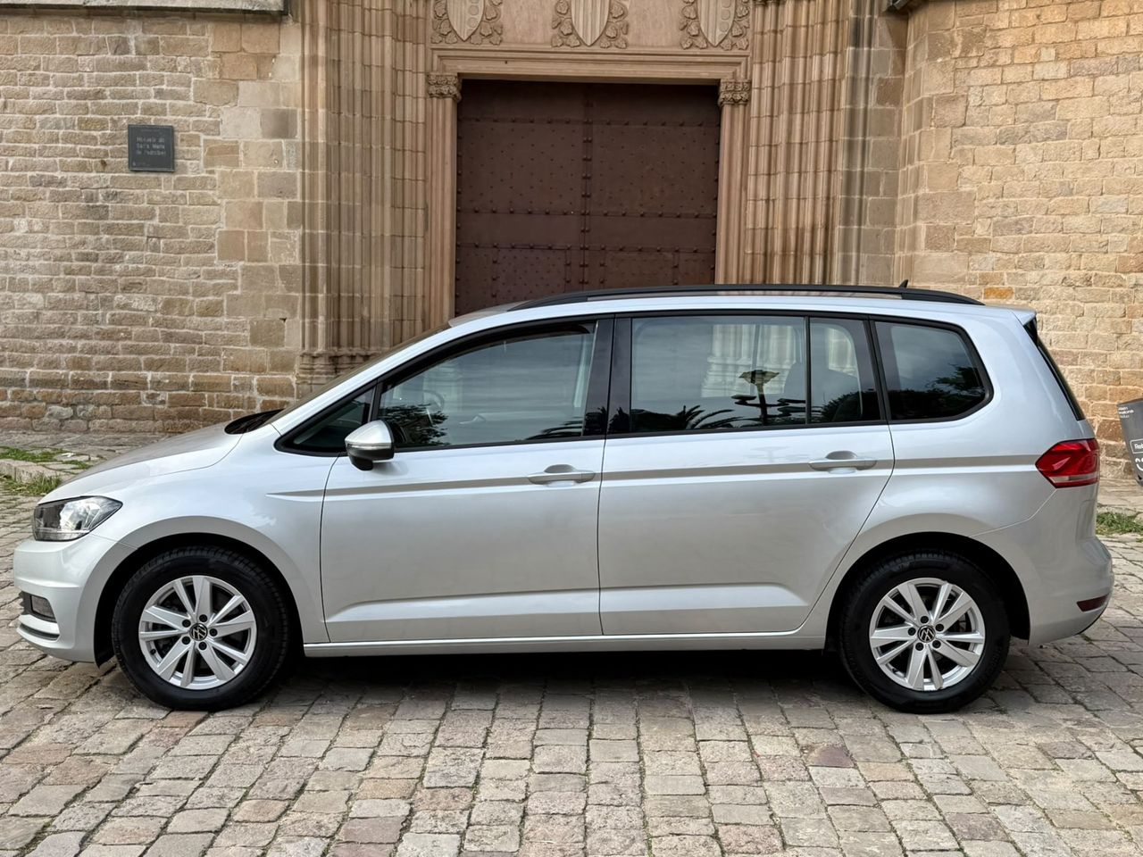 Volkswagen Touran Advance 2.0 TDI 90 kW 2022 de segunda mano en Barcelona
