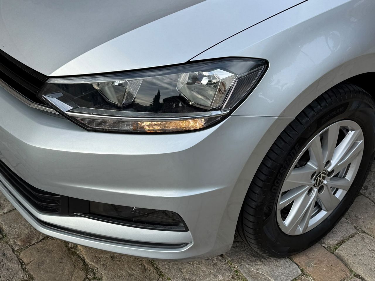 Volkswagen Touran Advance 2.0 TDI 90 kW 2022 de segunda mano en Barcelona