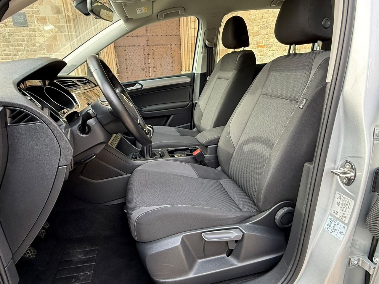 Volkswagen Touran Advance 2.0 TDI 90 kW 2022 de segunda mano en Barcelona