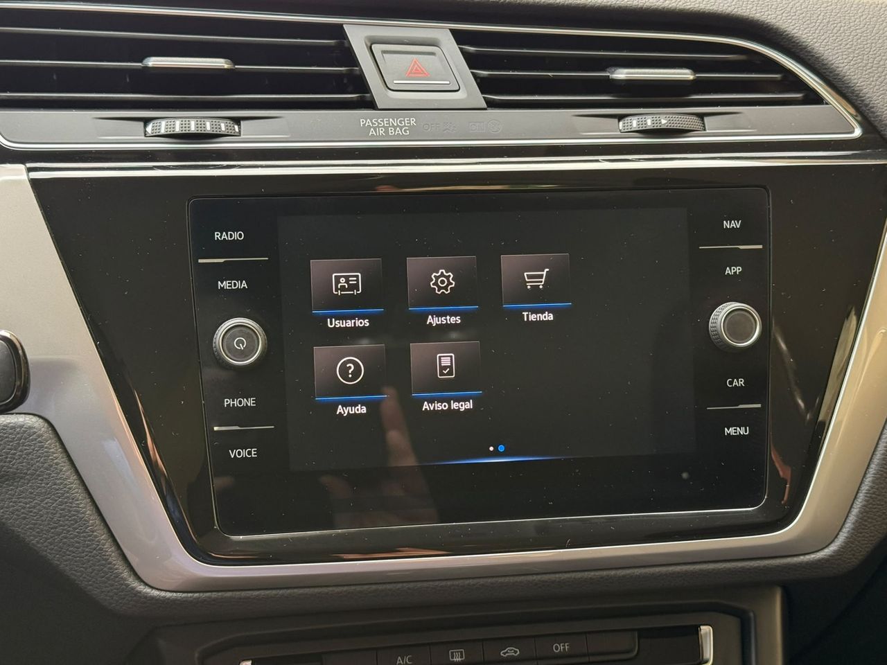 Volkswagen Touran Advance 2.0 TDI 90 kW 2022 de segunda mano en Barcelona