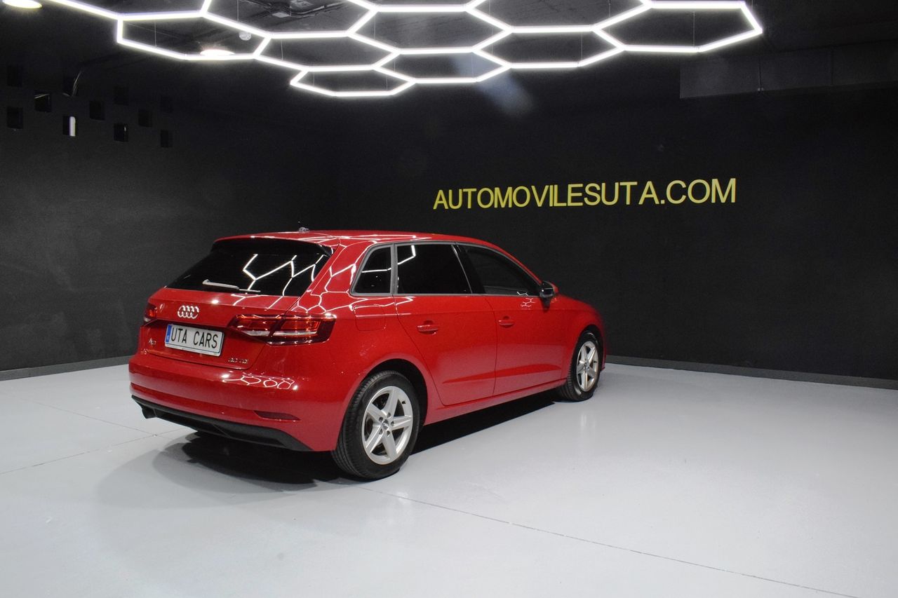 Audi A3 Sportback 30 TDI 85kW (116CV)  - Foto 7