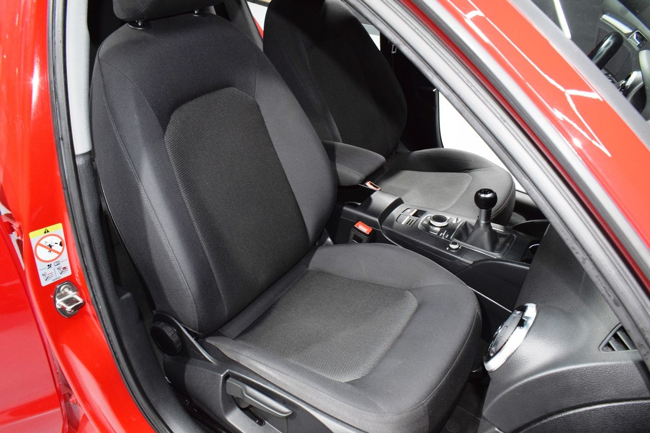 Audi A3 Sportback 30 TDI 85kW (116CV)  - Foto 12