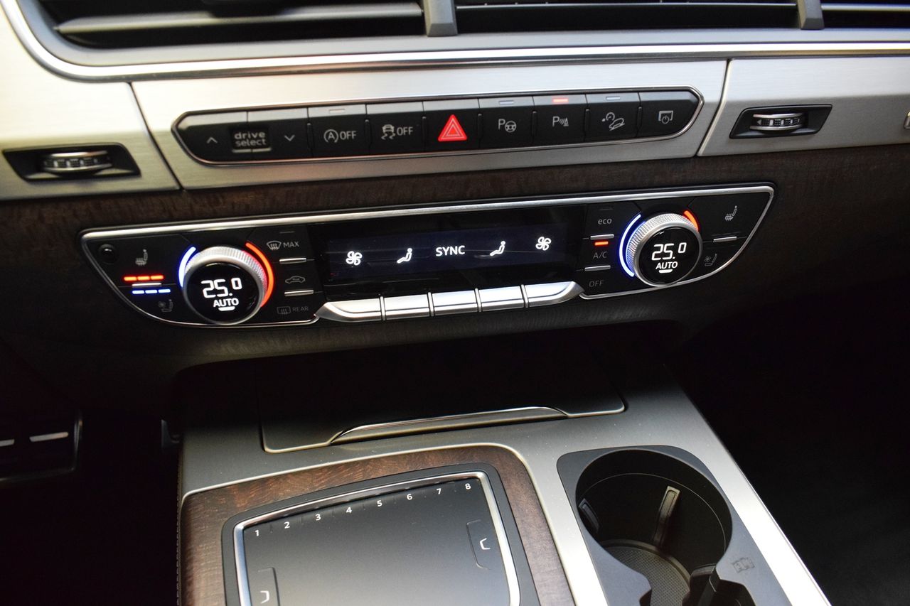 Audi SQ7 SQ7 quattro tiptronic 4.0 TDI  - Foto 24