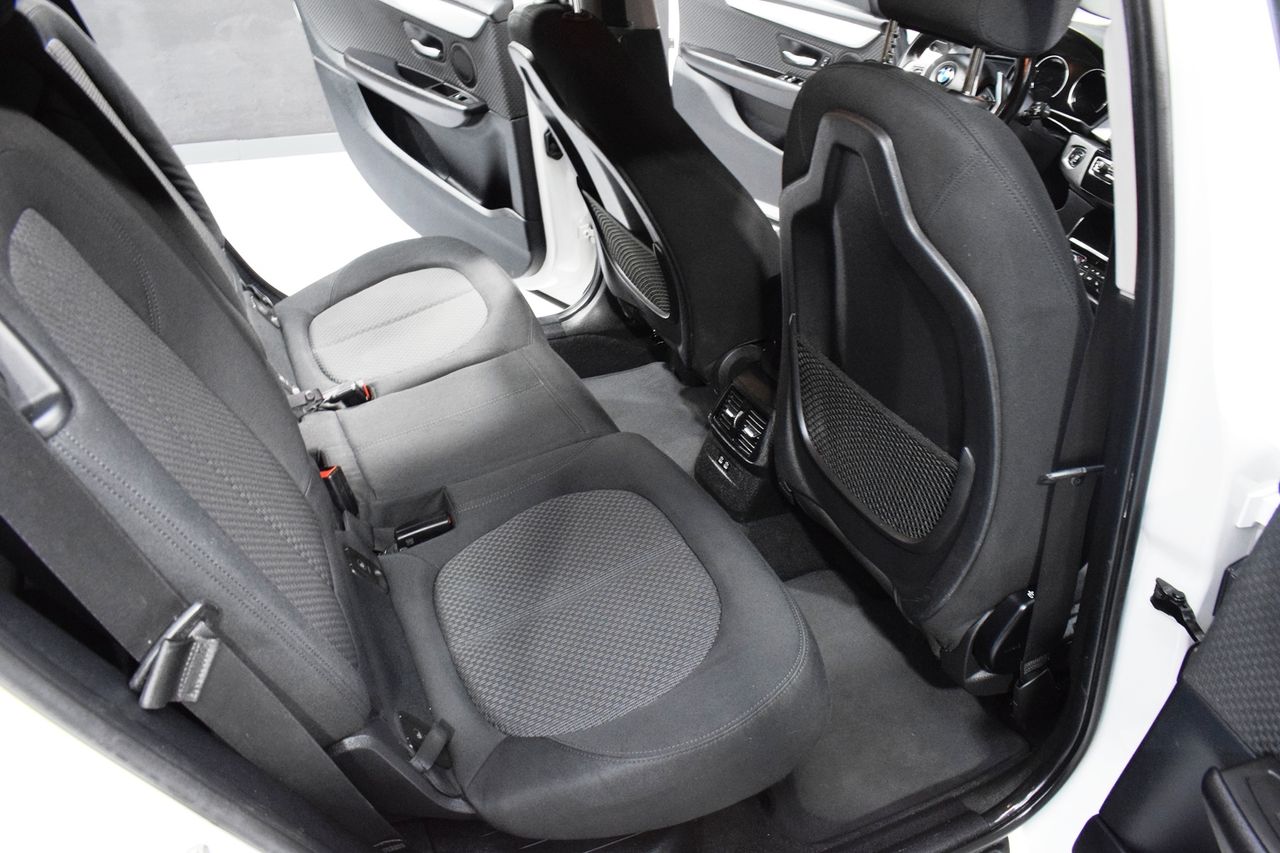 BMW Serie 2 Gran Tourer GRAN TOURER 218d xDrive  - Foto 14