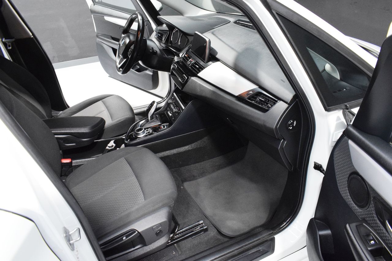 BMW Serie 2 Gran Tourer GRAN TOURER 218d xDrive  - Foto 12