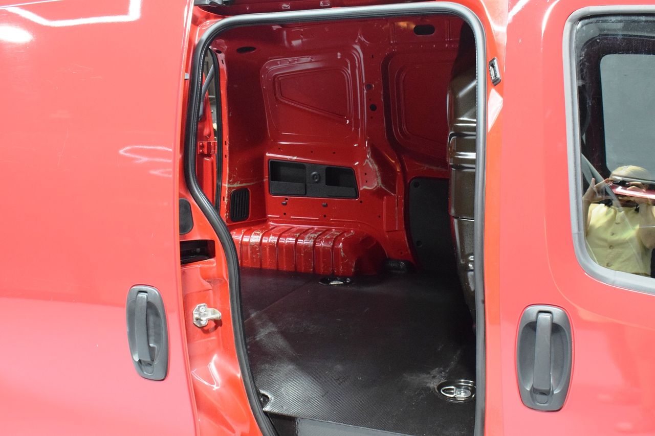 Fiat Fiorino Cargo Base 1.4 Natural Power 51kW  - Foto 27