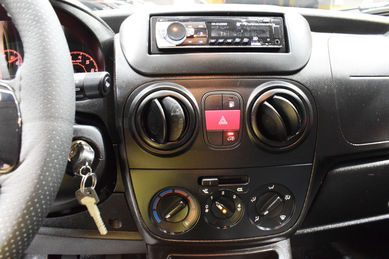 Fiat Fiorino Cargo Base 1.4 Natural Power 51kW  - Foto 10