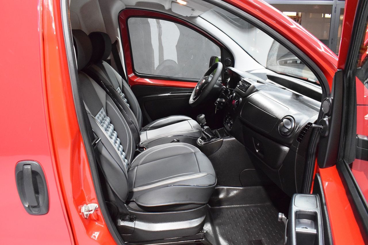 Fiat Fiorino Cargo Base 1.4 Natural Power 51kW  - Foto 19