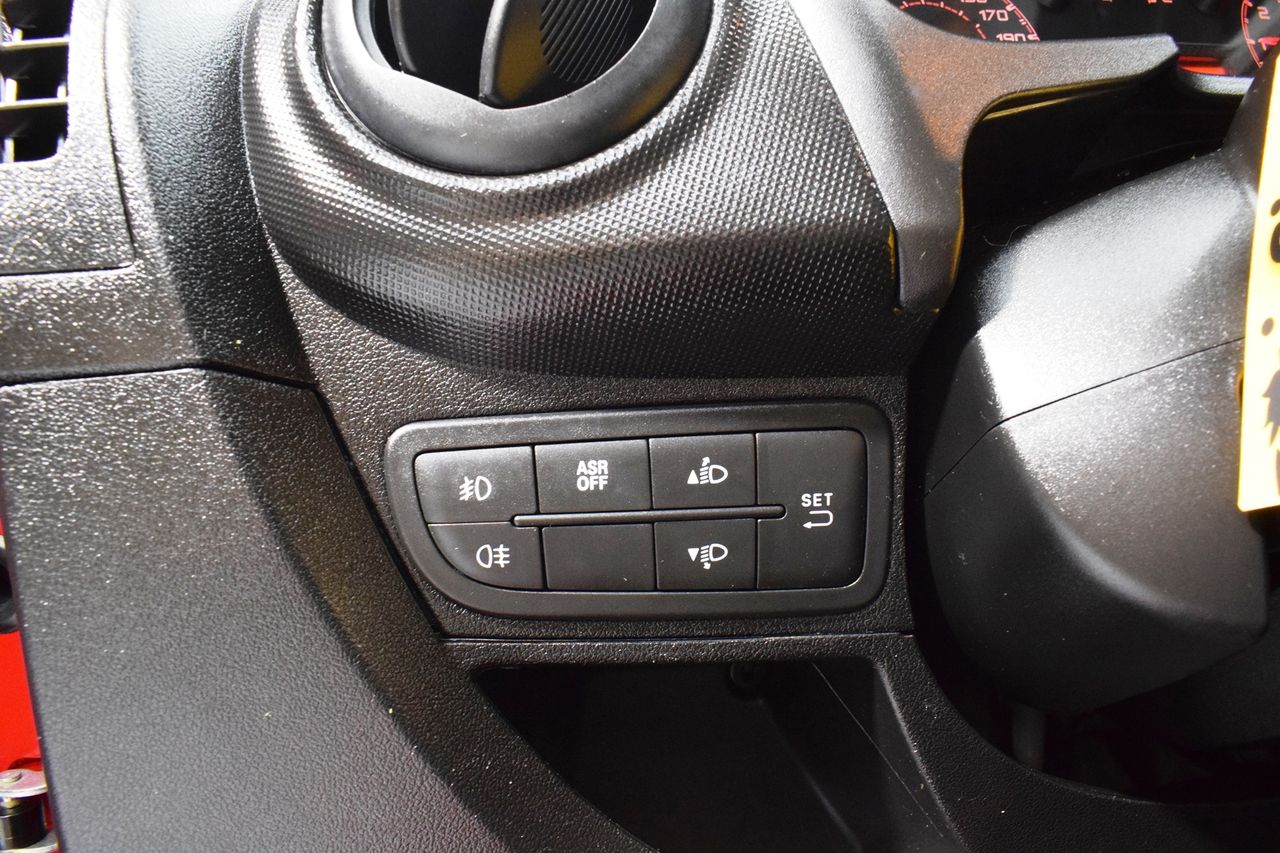 Fiat Fiorino Cargo Base 1.4 Natural Power 51kW  - Foto 17