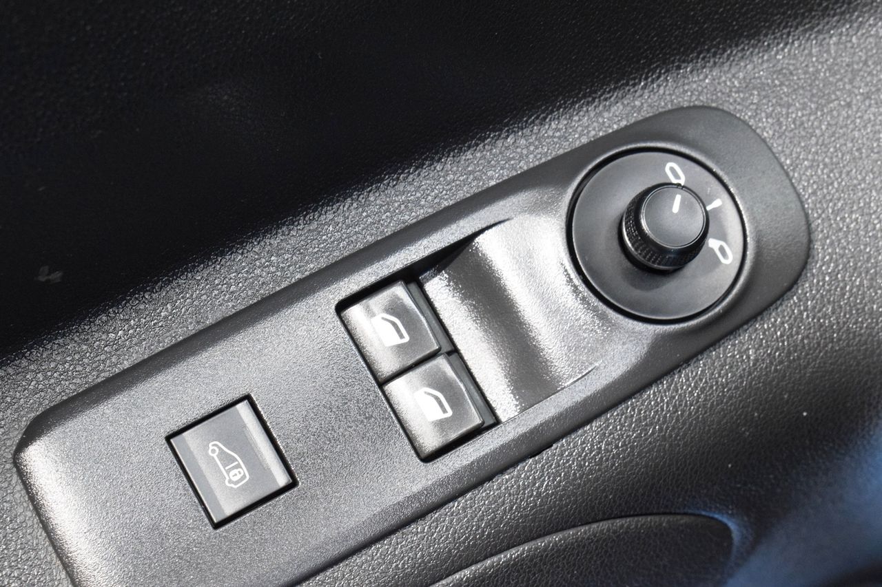 Peugeot Partner Premium Standard 600kg BlueHDi 75 CV  - Foto 18