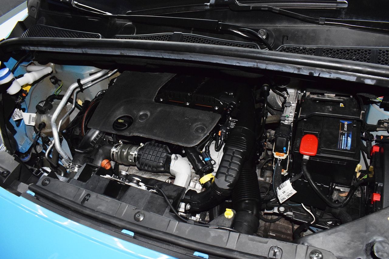 Peugeot Partner Premium Standard 600kg BlueHDi 75 CV  - Foto 27