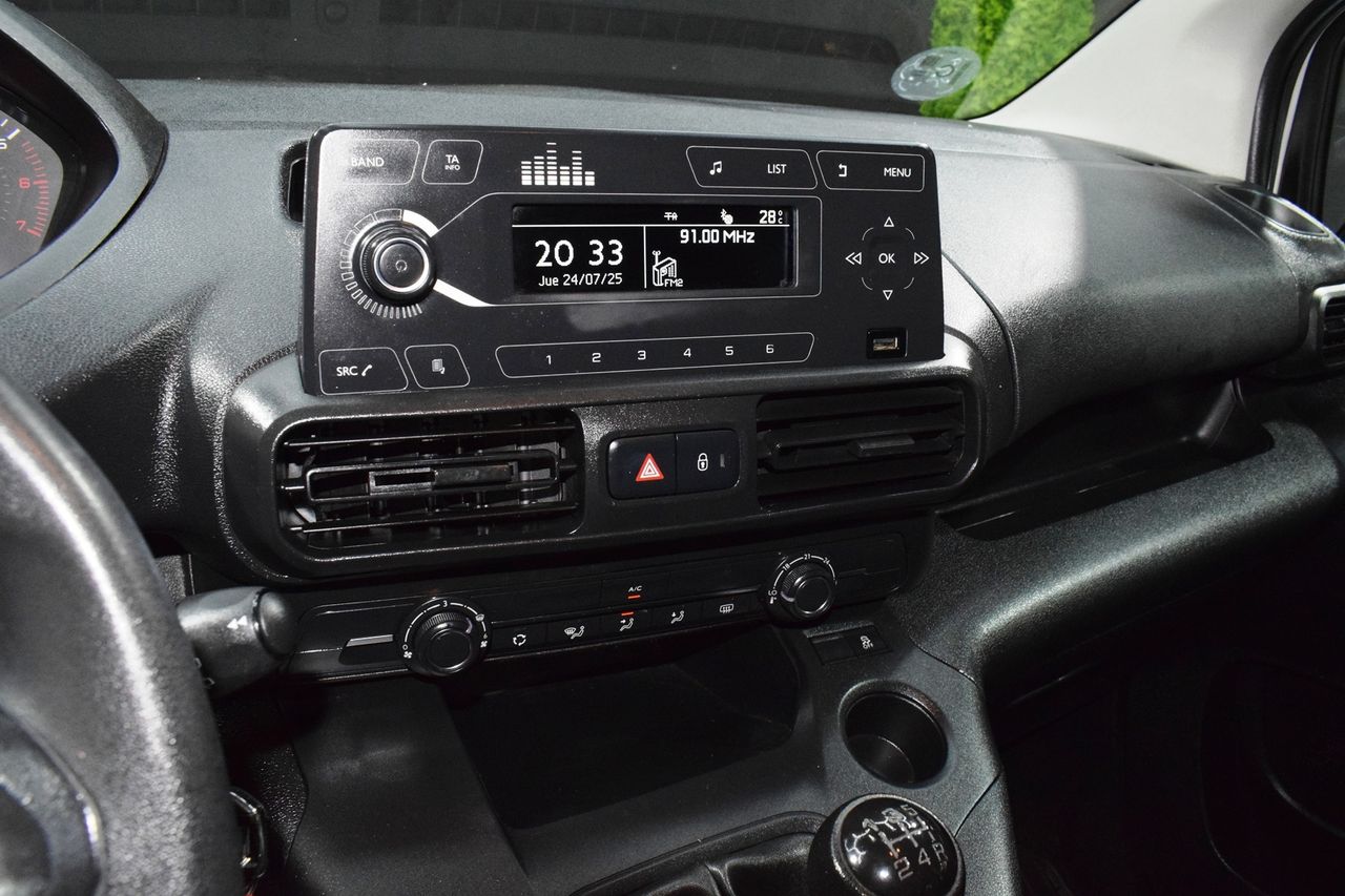 Peugeot Rifter Access Standard BlueHDi 73kW 4 P  - Foto 14