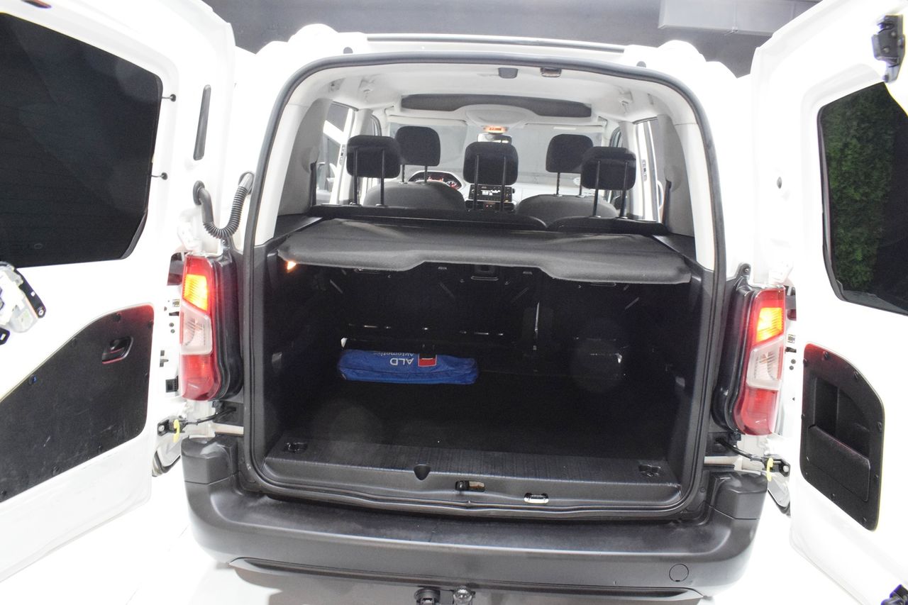 Peugeot Rifter Access Standard BlueHDi 73kW 4 P  - Foto 11