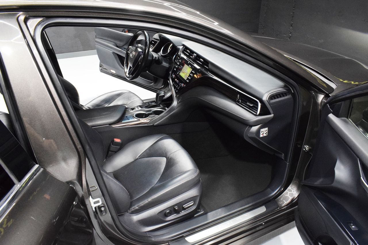 Toyota Camry 2.5 220H Luxury  - Foto 13