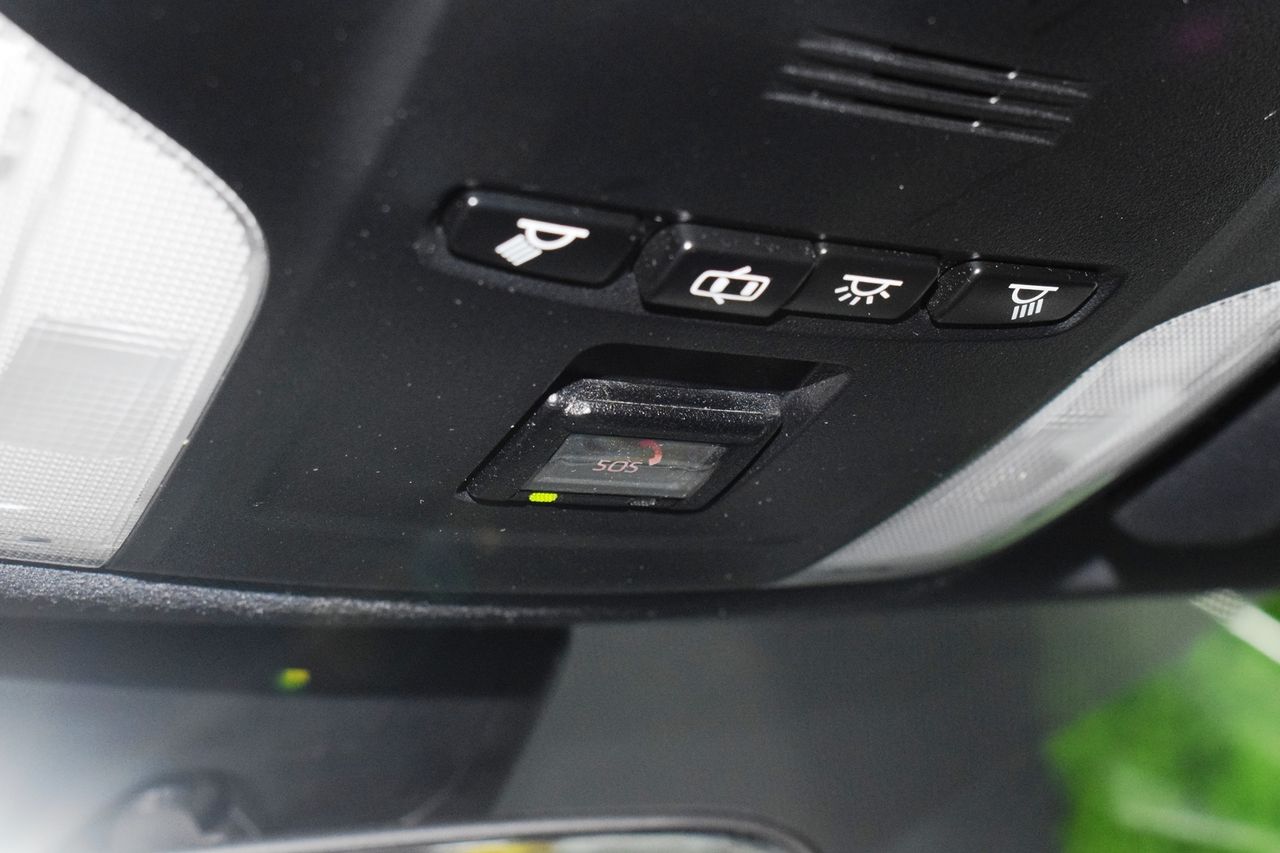 Toyota Corolla  1.8 HYBRID ACTIVE TECH E-CVT  - Foto 19