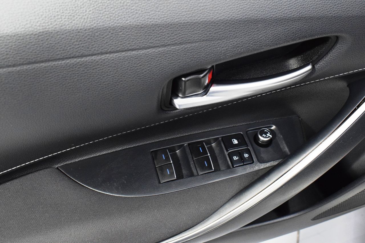 Toyota Corolla  1.8 HYBRID ACTIVE TECH E-CVT  - Foto 13
